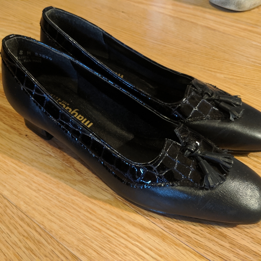 Magdesians leather heels
